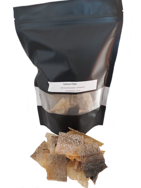 Dried Salmon Skin Chips 250g dog treat
